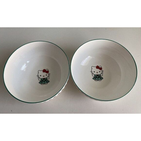 Set Of 2 Sanrio Hello Kitty Ceramic 27 Oz Bowl Christmas Tree Dress Snowflake - Picture 2 of 13